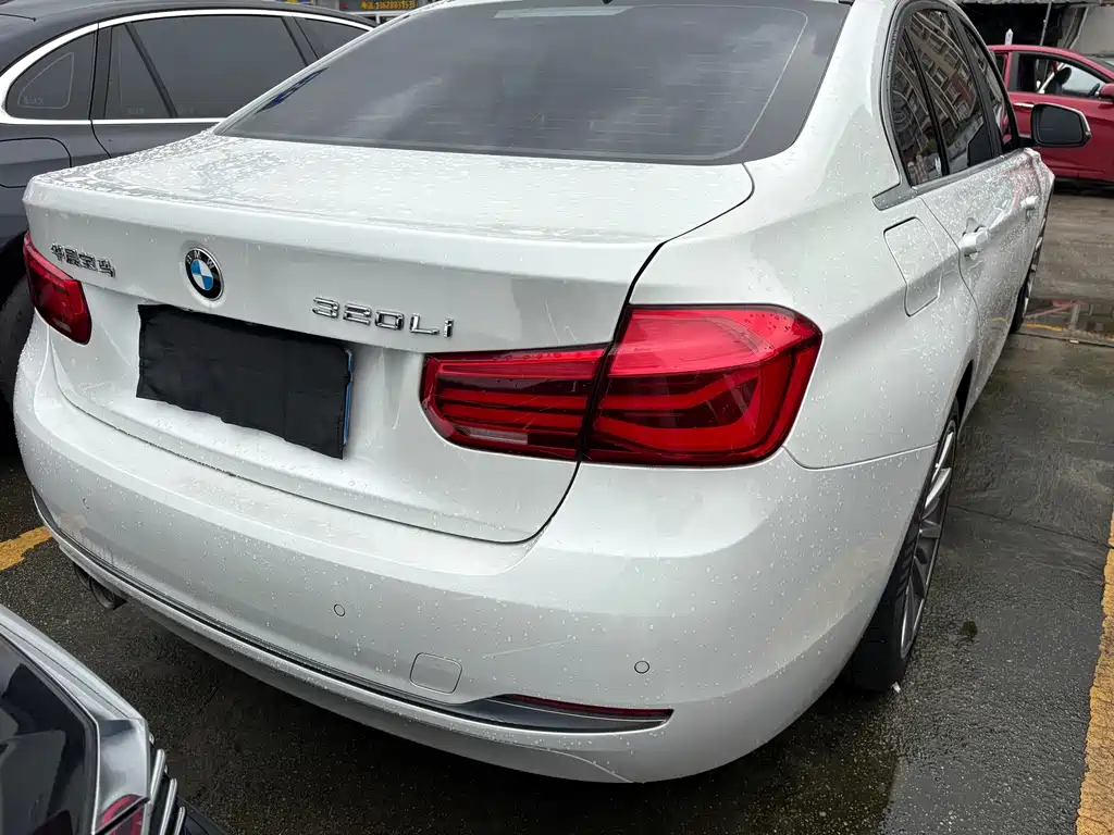 BMW 3 Series — миниатюра 8