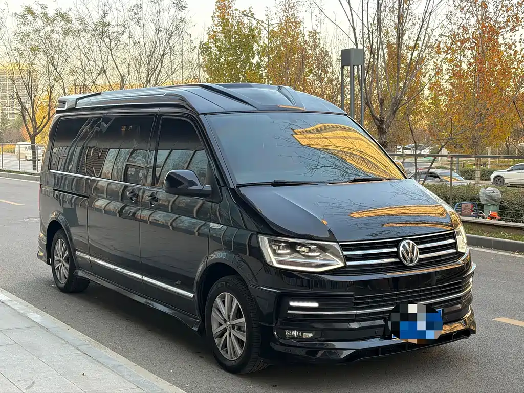 Volkswagen Caravelle — миниатюра 3