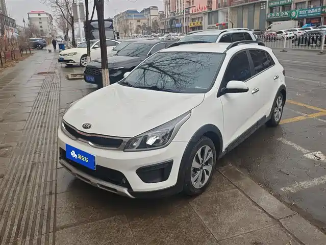 KIA KX CROSS