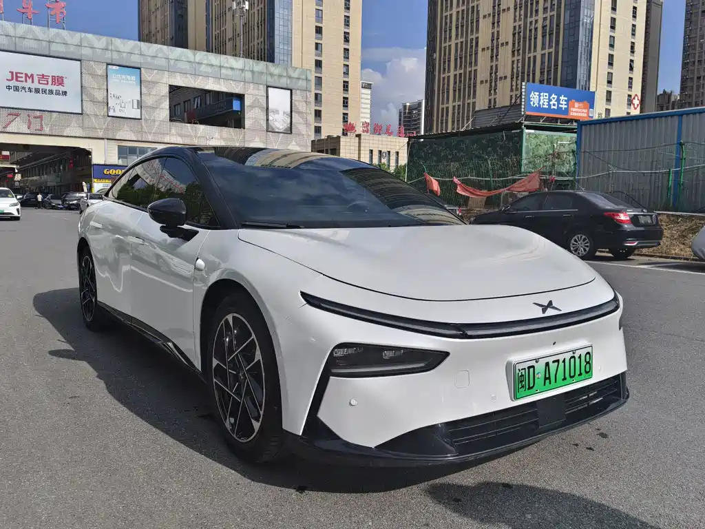 XPeng P7+ — миниатюра 2