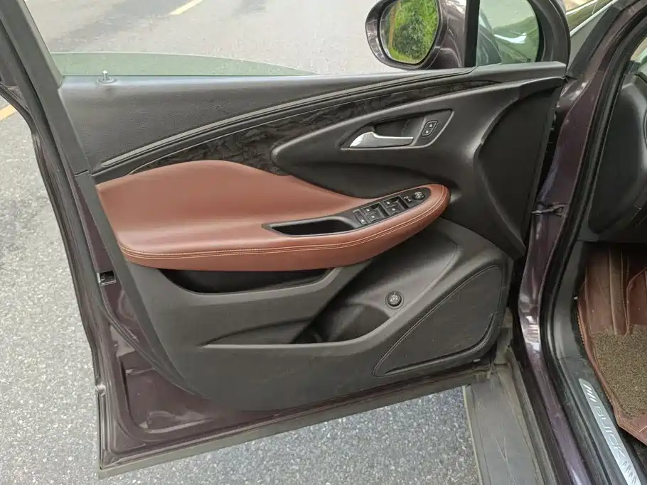 Buick Envision Plus — миниатюра 7