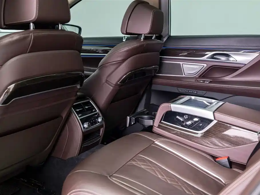 BMW 7 Series 7 2021 730Li Luxury