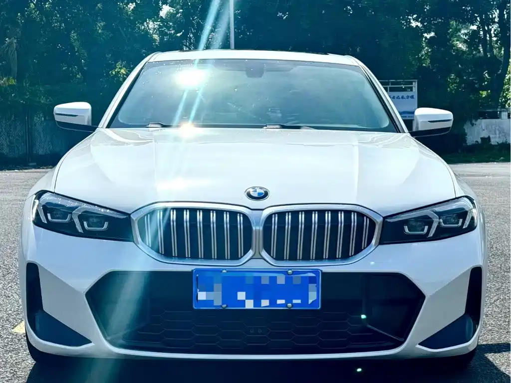 BMW 3 Series — миниатюра 2