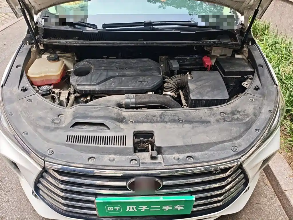 BYD MAX — миниатюра 11