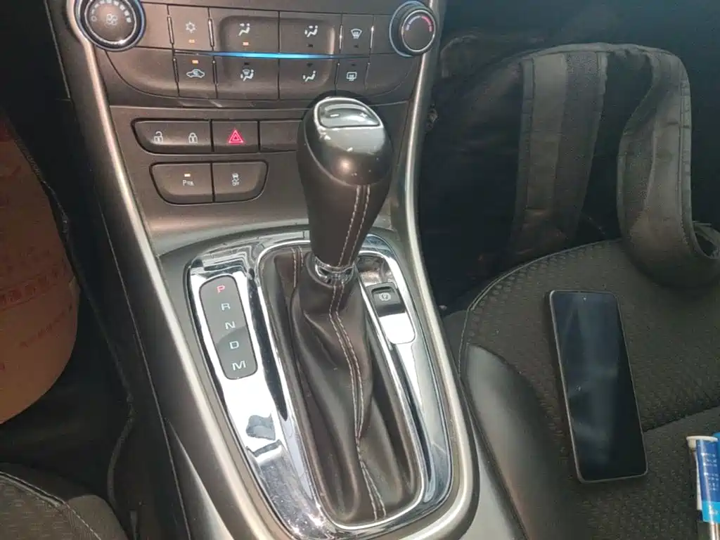 Chevrolet Malibu — миниатюра 14
