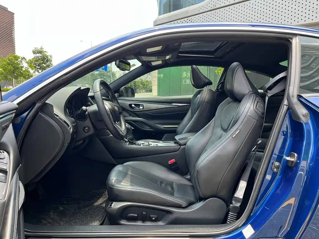 Infiniti Q60 2019 2.0T Luxury