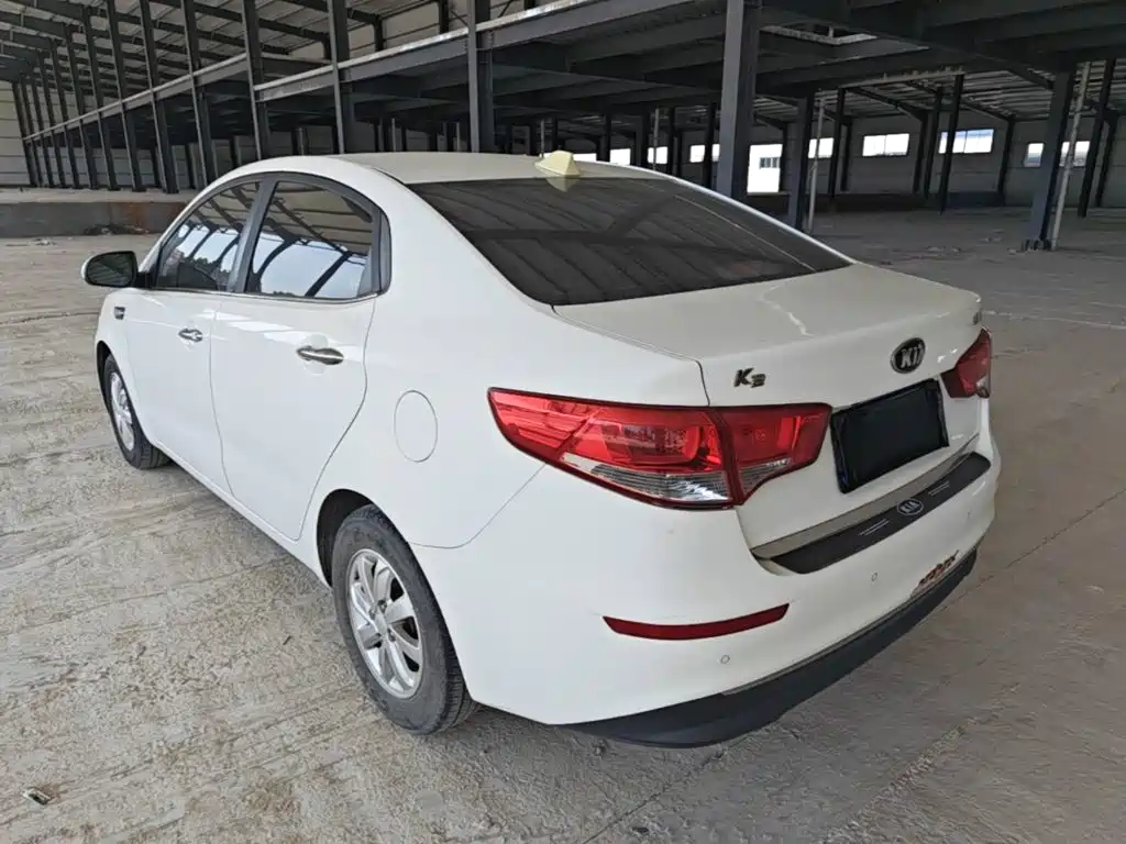 Kia K2 — миниатюра 5