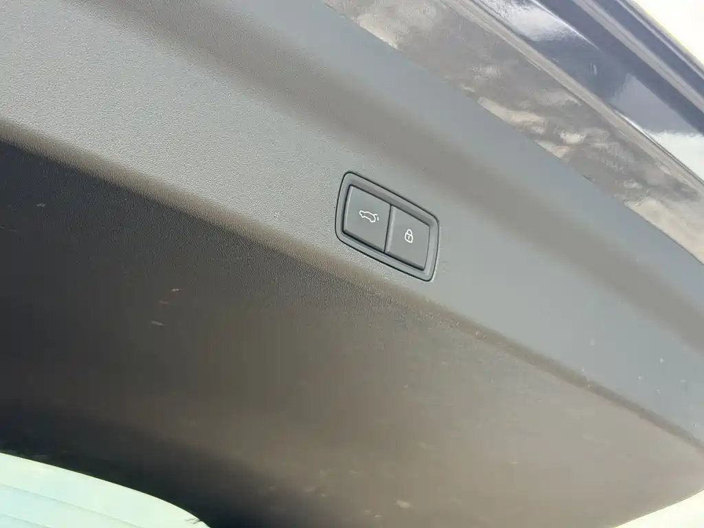 Li Auto Li L8 — миниатюра 8
