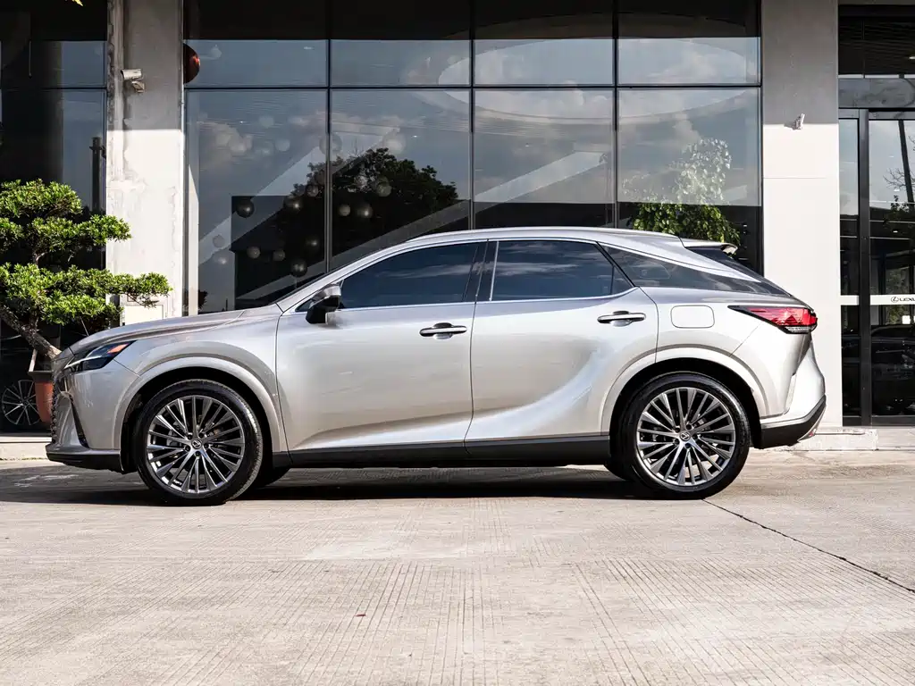 Lexus RX — миниатюра 4