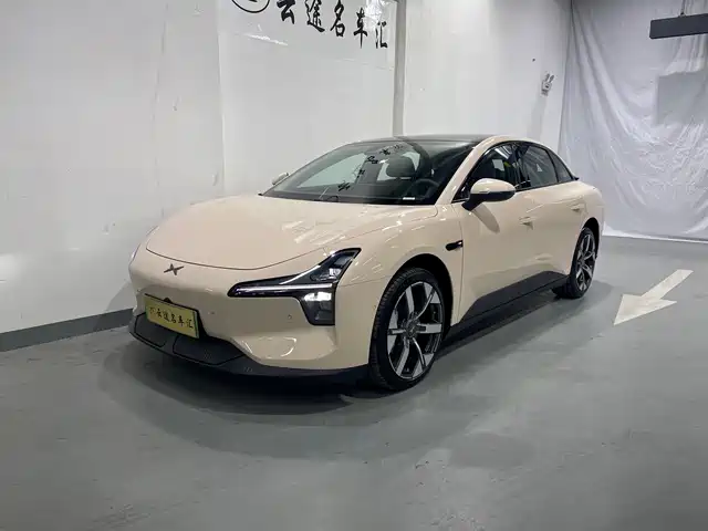 2025 Xpeng Mona M03