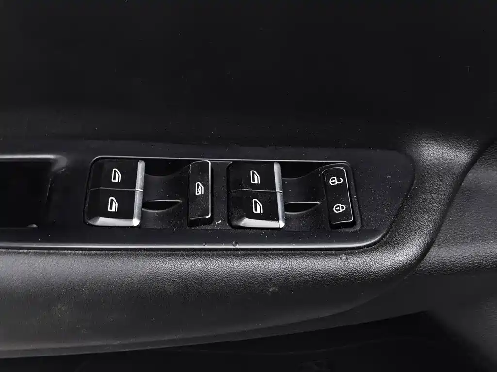 Geely Emgrand GL — миниатюра 9