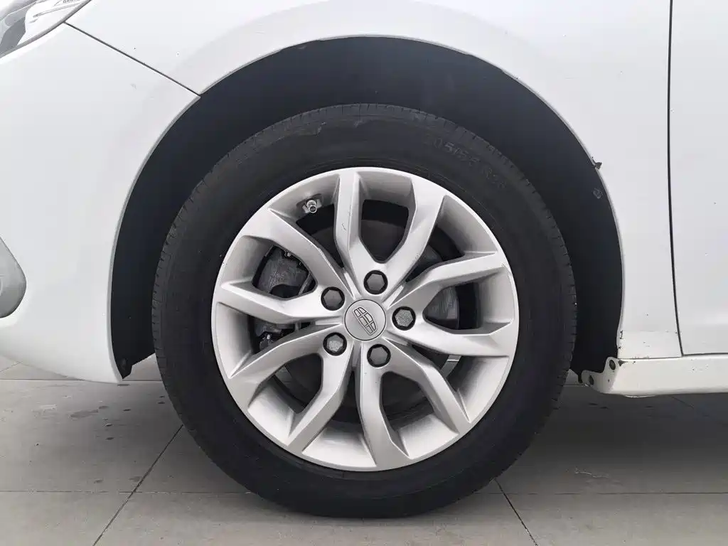 Geely Emgrand GL — миниатюра 17