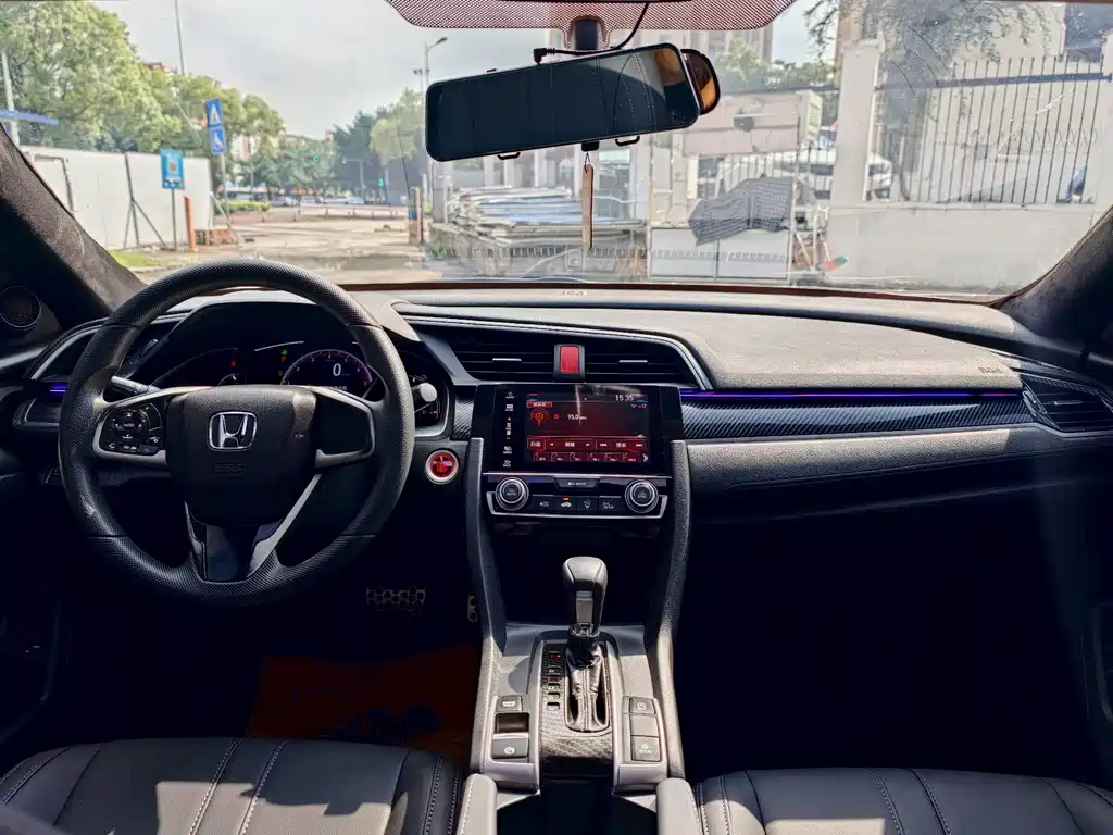 Honda Civic — миниатюра 5