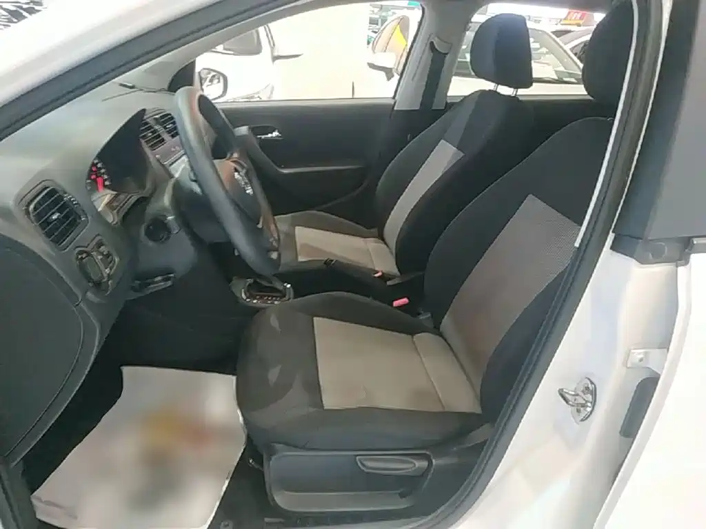 Volkswagen Polo — миниатюра 15
