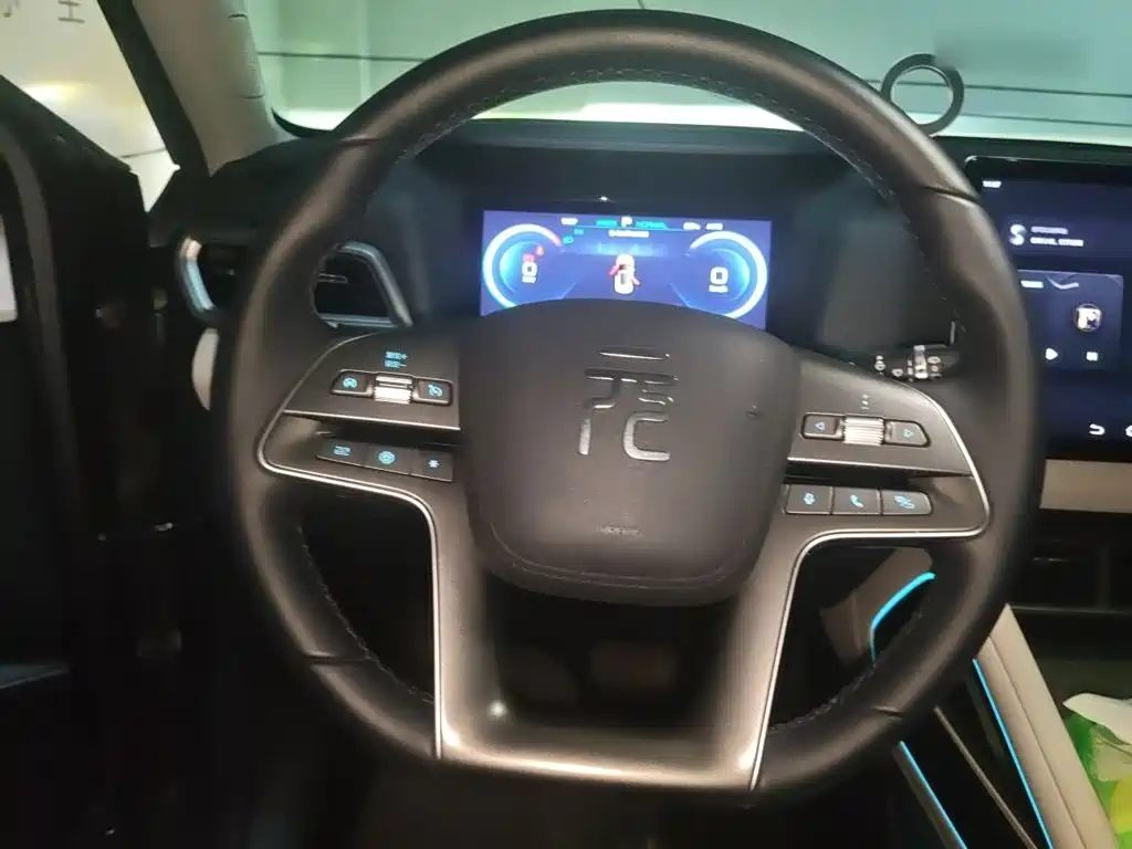 BYD Yuan UP — миниатюра 6