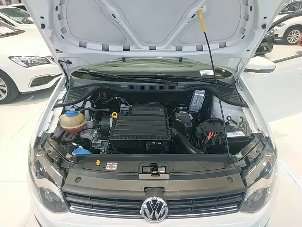 Volkswagen Polo — миниатюра 20