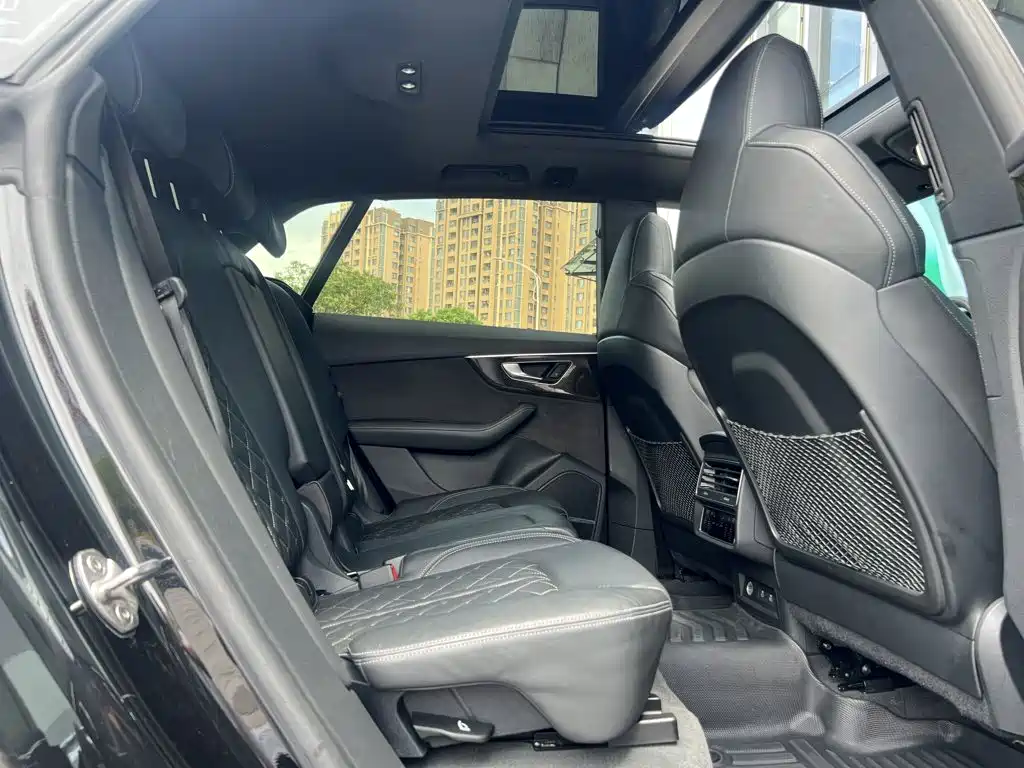 Audi Q8 — миниатюра 14