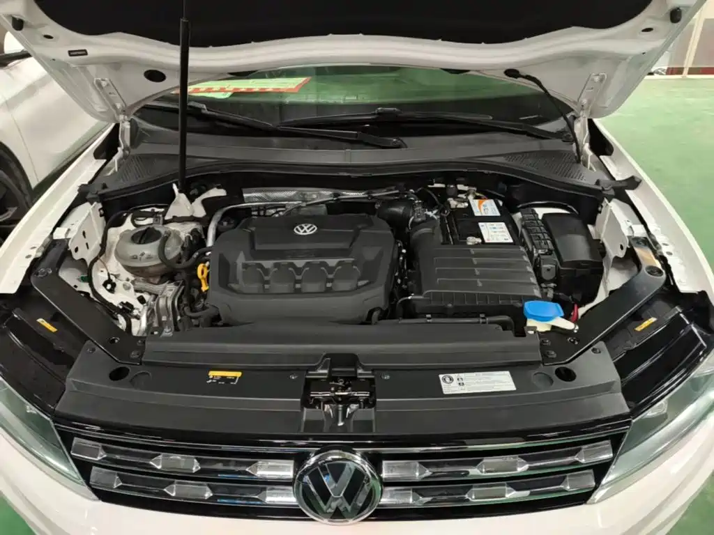 Volkswagen Tiguan L — миниатюра 20