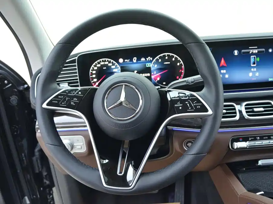 Mercedes-Benz GLE (Import) — миниатюра 10