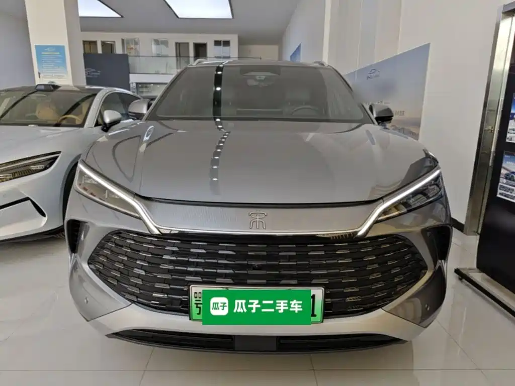 BYD L DM-i — миниатюра 3