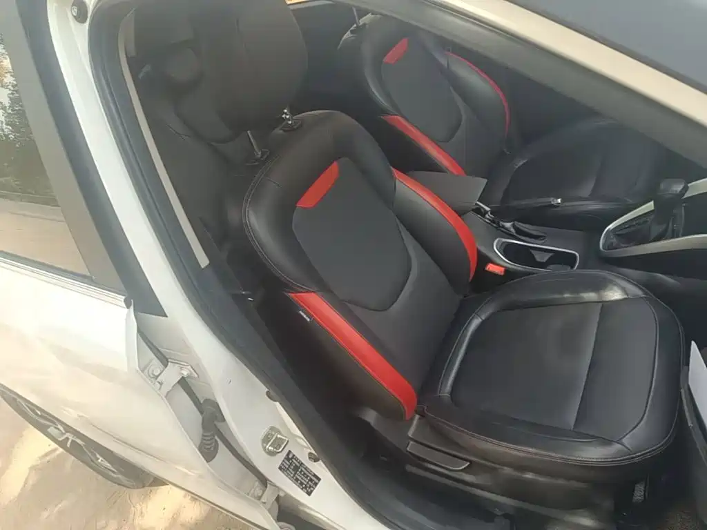 Baojun 510 — миниатюра 25