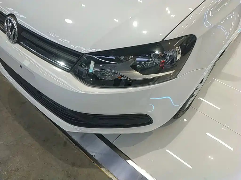 Volkswagen Polo — миниатюра 24