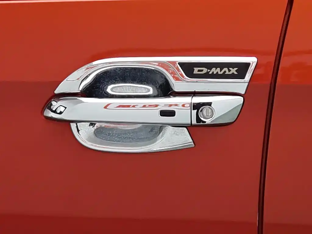 ISUZU D MAX