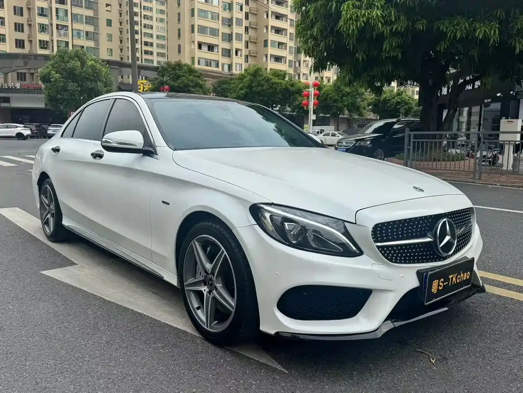 Mercedes-Benz C-Class — миниатюра 3