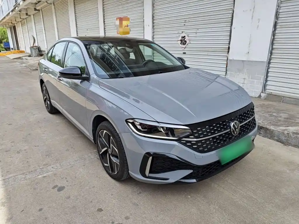 Volkswagen Lavida — миниатюра 4