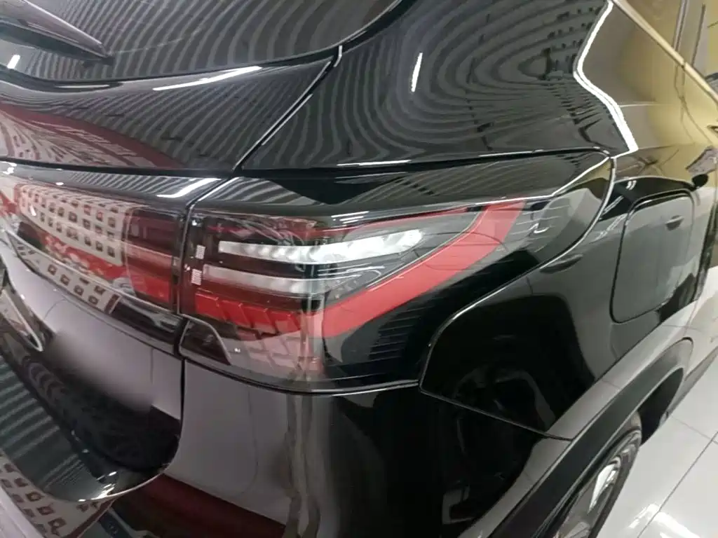 Nissan Qashqai — миниатюра 8