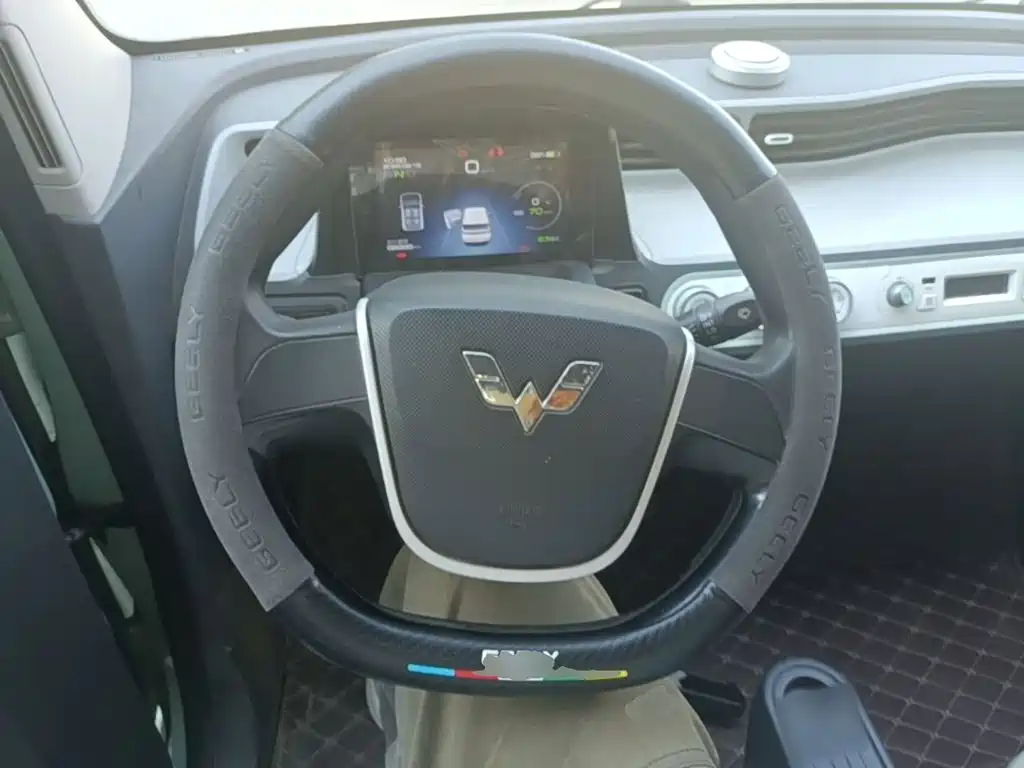 Wuling MINIEV — миниатюра 11