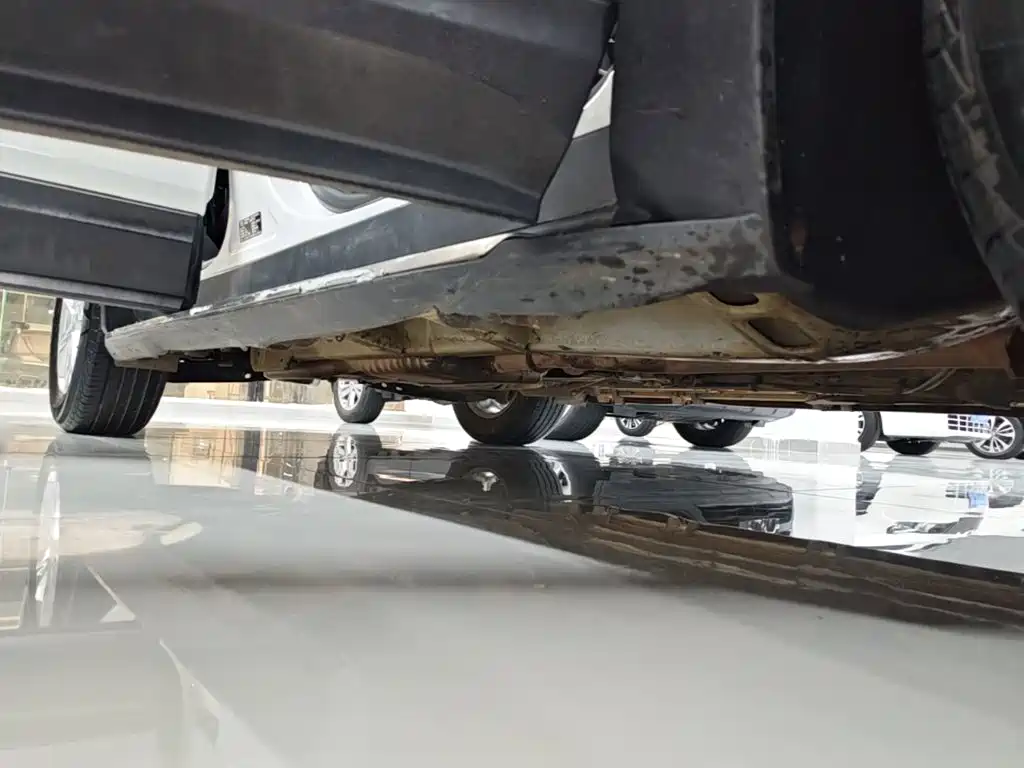 Chevrolet Equinox — миниатюра 21