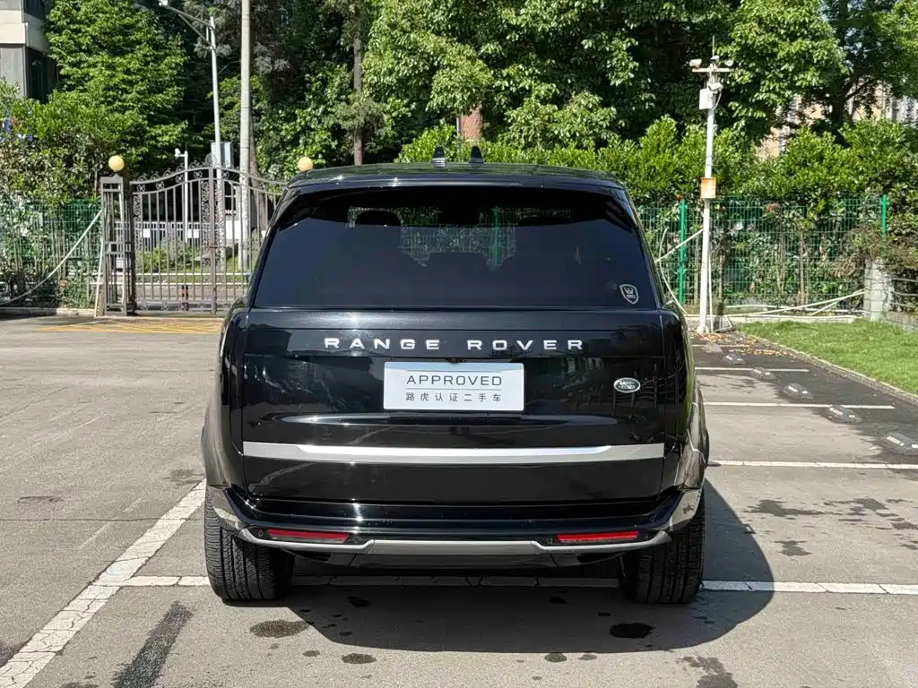 Land Rover Range Rover — миниатюра 4