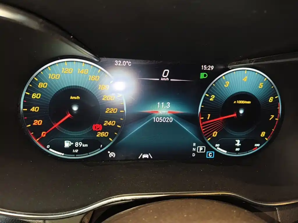 Mercedes-Benz GLC — миниатюра 12