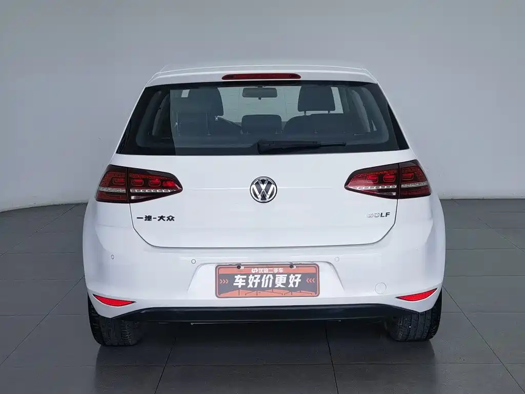 Volkswagen Golf 2016 1.6L AT Comfort