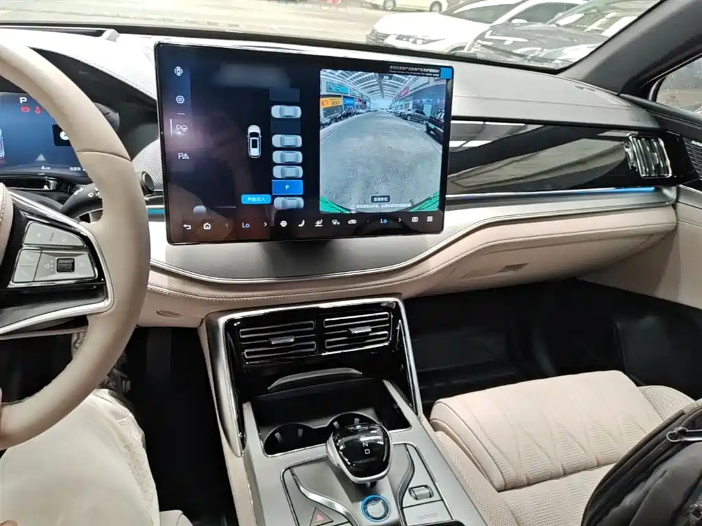 BYD Tang 2025 Smart Drive DM-i 115KM Flagship
