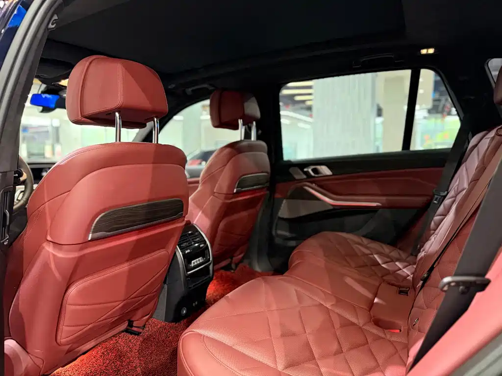 BMW X5 — миниатюра 7
