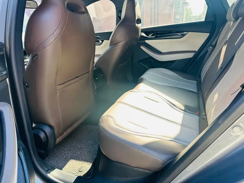 BYD Qin PLUS — миниатюра 13