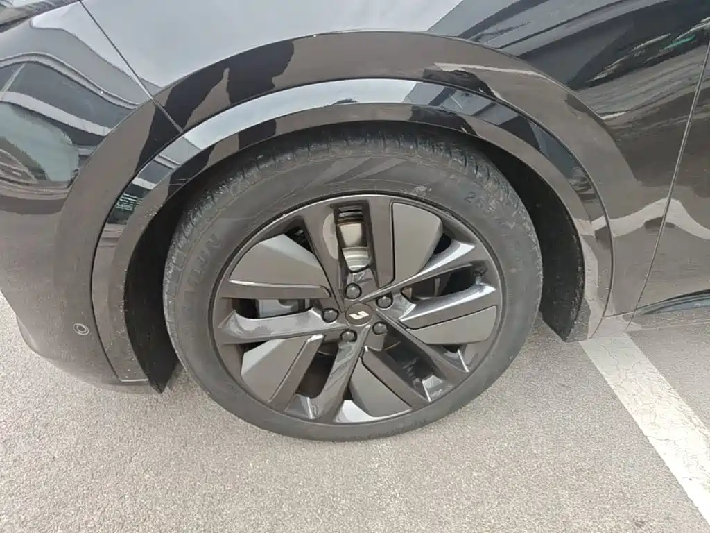 Li Auto Li L9 — миниатюра 23
