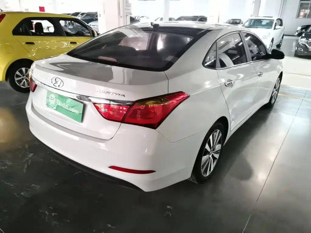 Hyundai Mistra — миниатюра 7