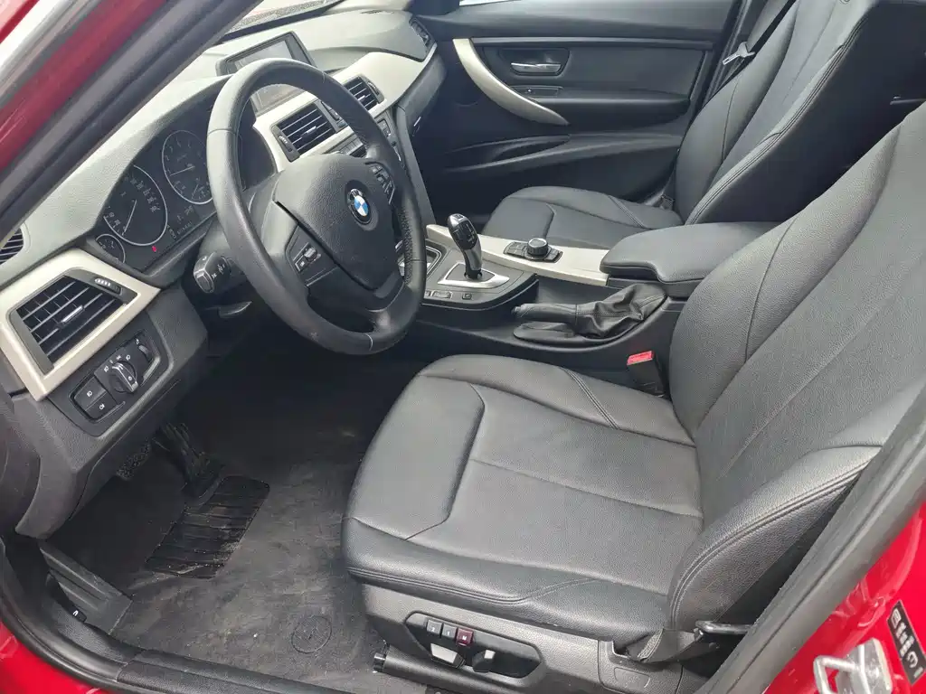 BMW 3 Series — миниатюра 5