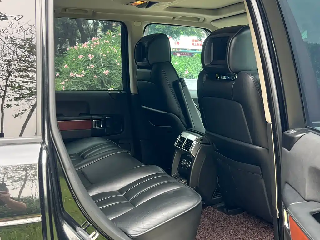 Land Rover Range Rover 2011 3.6 TDV8