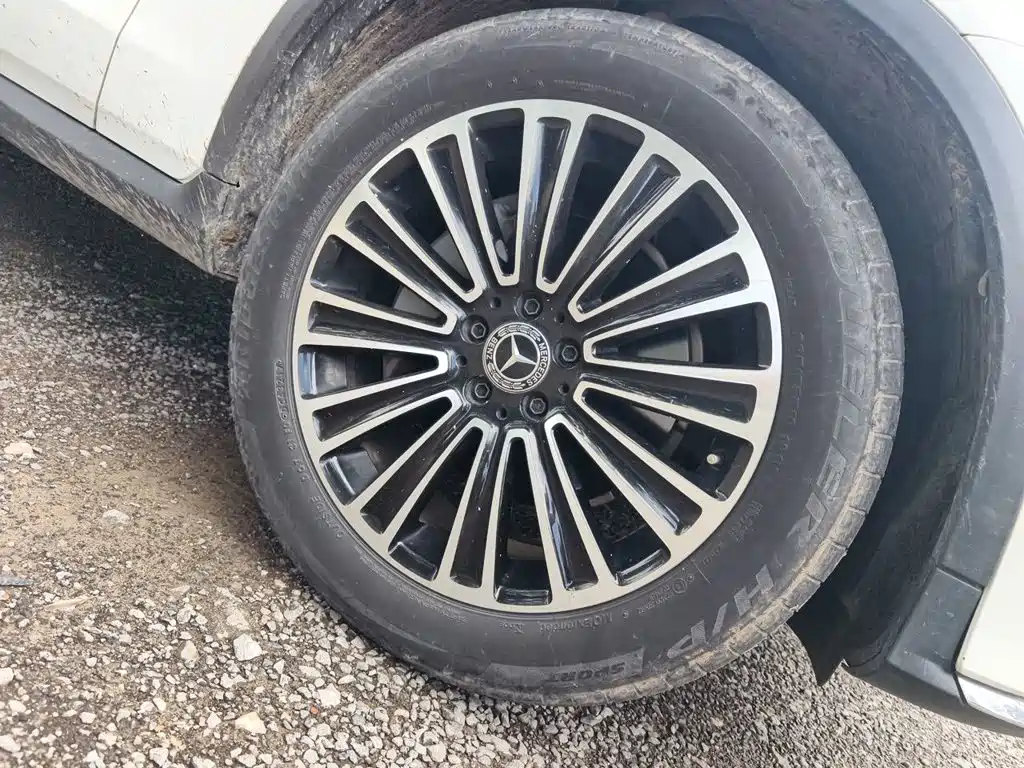 Mercedes-Benz GLC — миниатюра 8