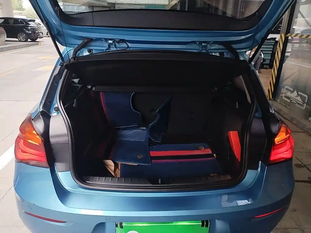 BMW 1 Series (Import) — миниатюра 19
