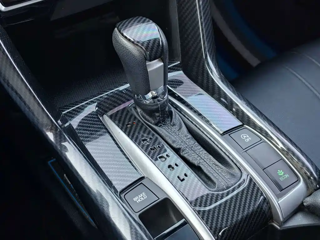 Honda Civic — миниатюра 15