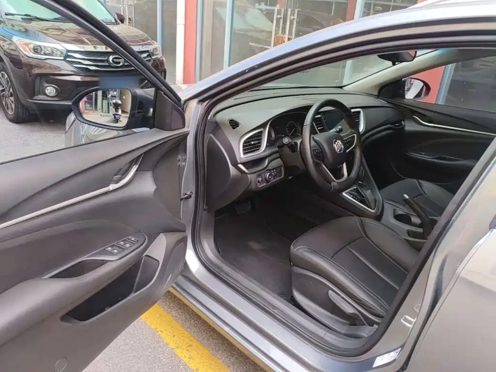 Buick Excelle — миниатюра 16