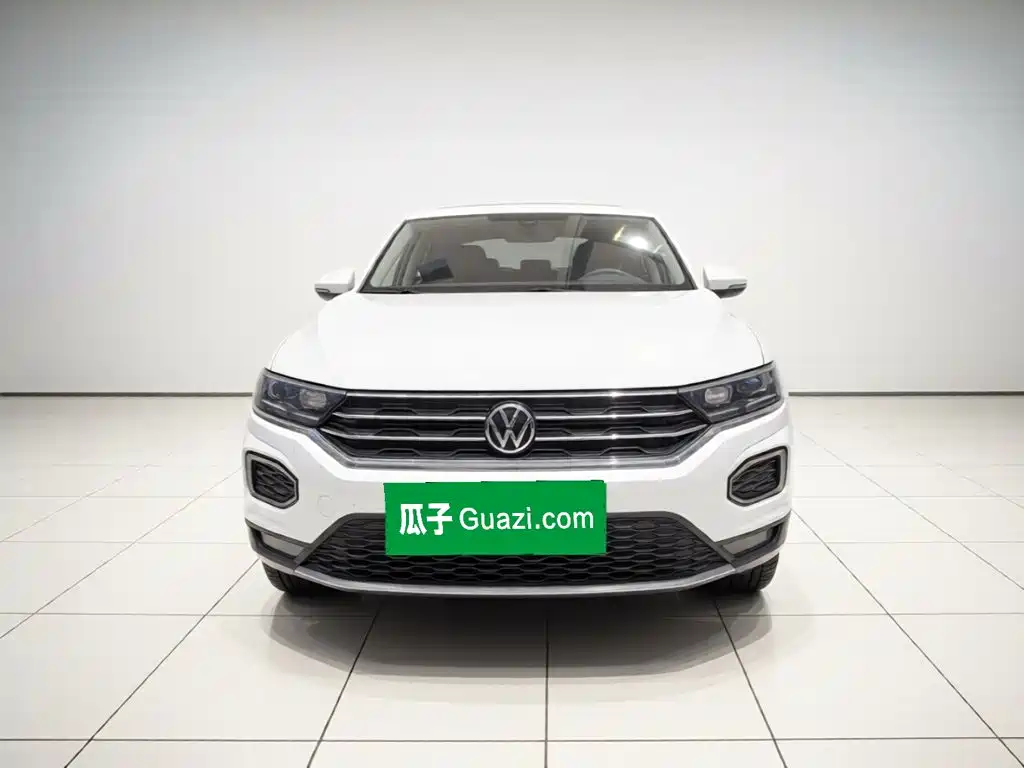 Volkswagen T-Roc — миниатюра 2