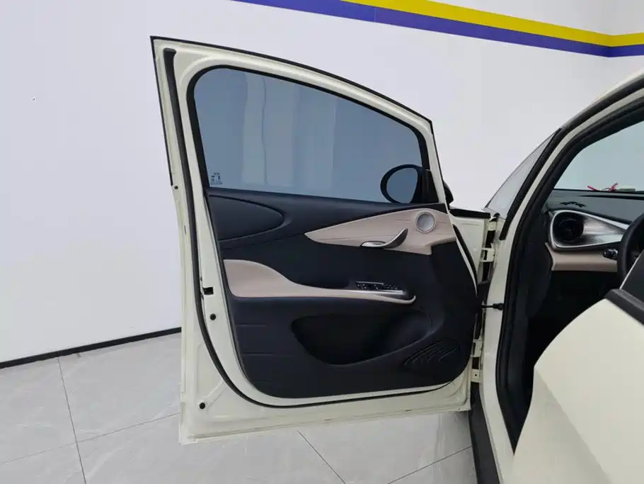 BYD Dolphin — миниатюра 7