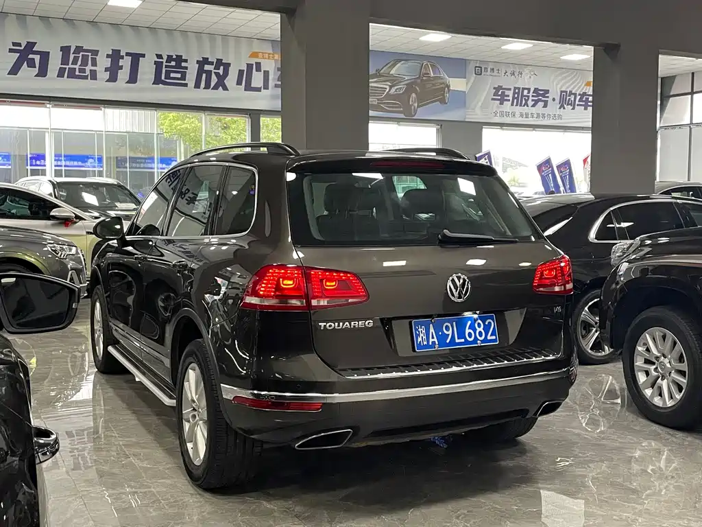 Volkswagen Touareg — миниатюра 14