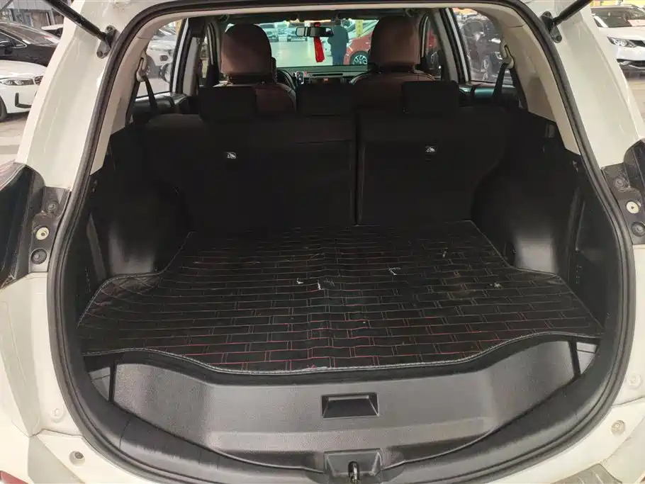 TOYOTA RAV4 RONGFANG